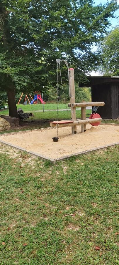 Blockhaus Am Twistesee Mit 3 Schlafzimmern Bad Arolsen Eksteriør billede